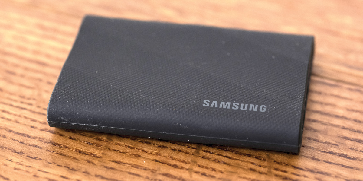 SAMSUNG Portable SSD T9 4To